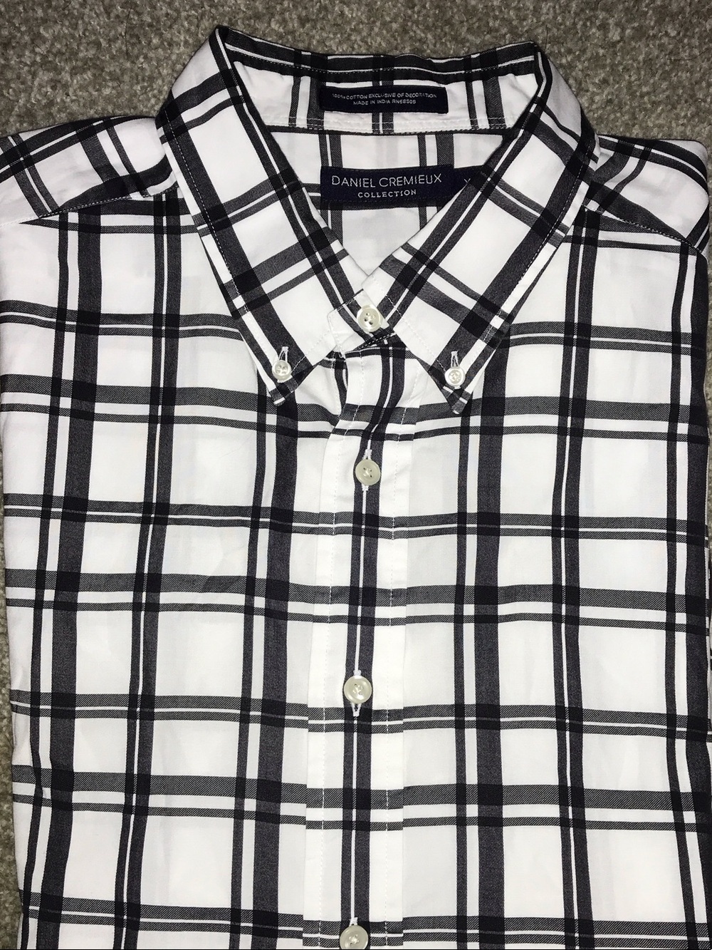 Daniel Cremieux White and Black Plaid Button-Down Shirt